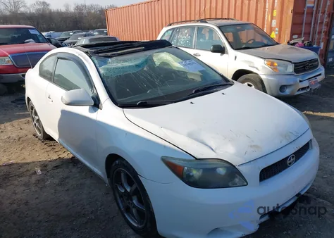 2005 Scion Tc z USA, uszkodzony, nr VIN JTKDE177950045725